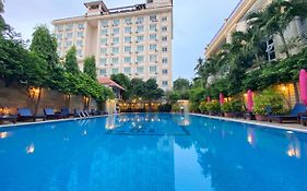 Classy Hotel & Spa